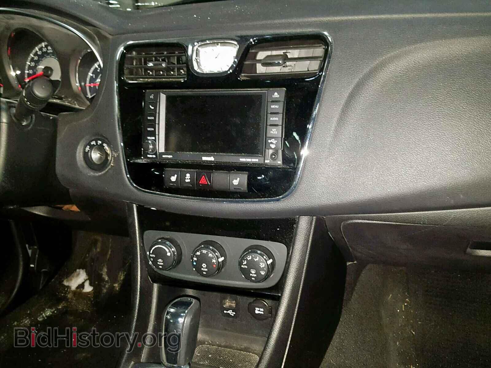 2012 CHRYSLER 200 - VIN: 1C3CCBCB3CN304898 - Фото 9