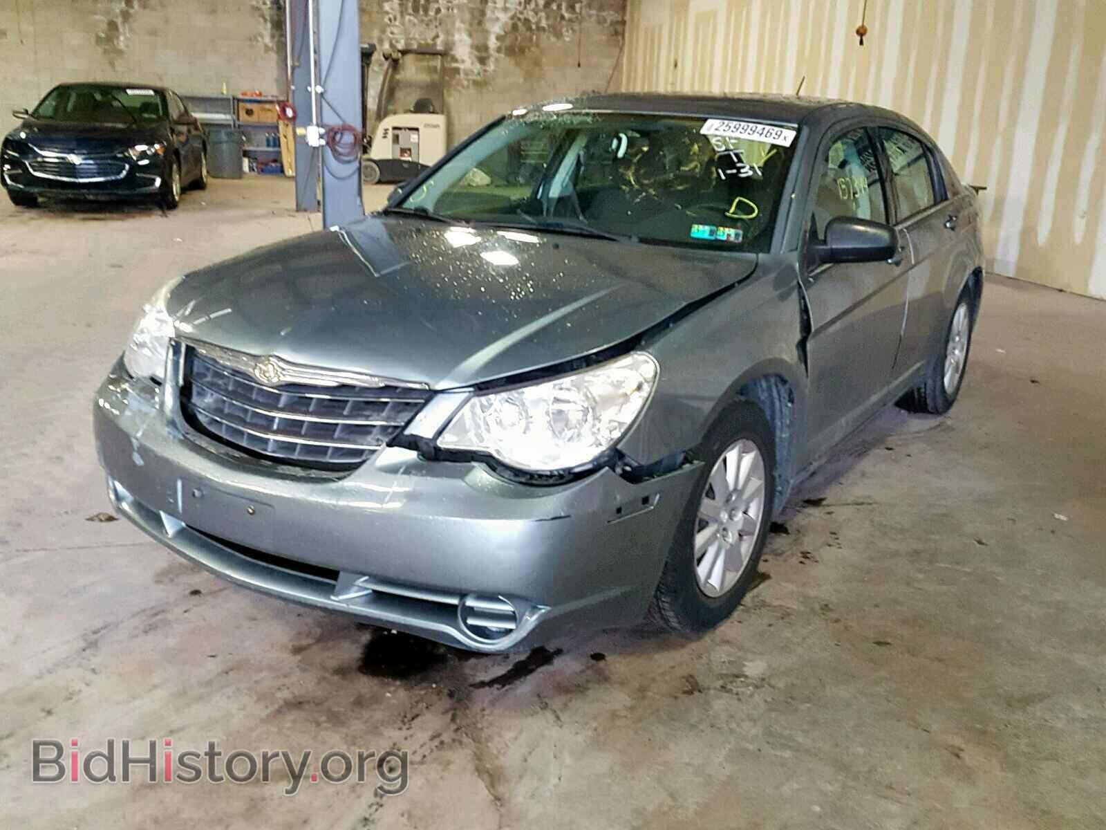 2010 CHRYSLER SEBRING - VIN: 1C3CC4FB0AN218940 - Photo 2