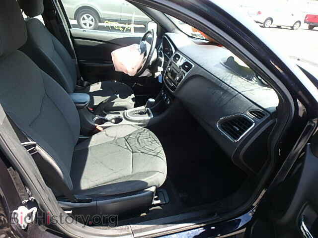 2012 CHRYSLER 200 - VIN: 1C3CCBBB4CN174065 - Photo 5