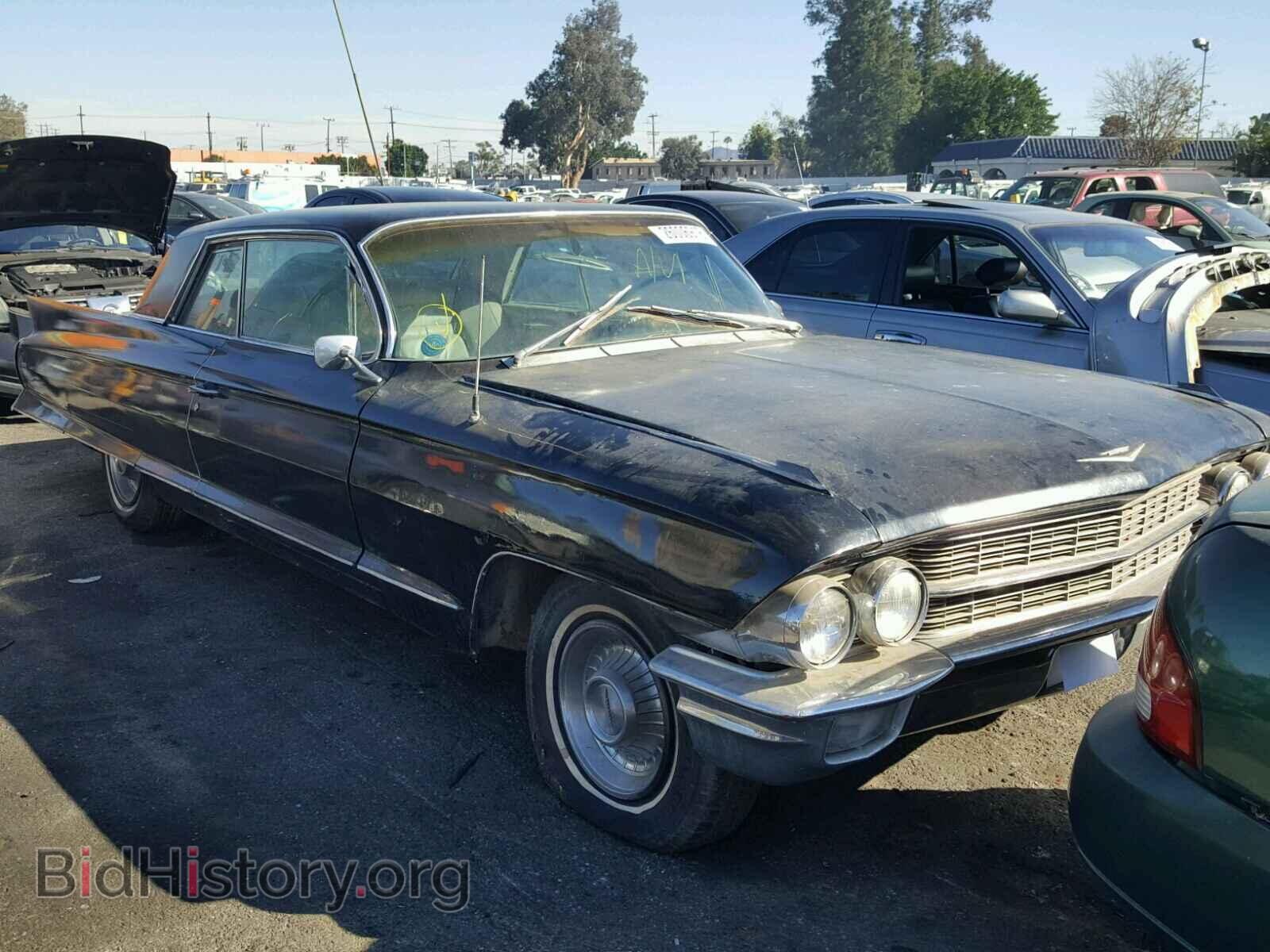 Photo 62J004527 - CADILLAC DEVILLE 1962