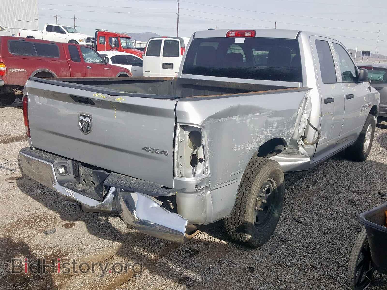 2015 RAM 1500 ST - VIN: 1C6RR7FT2FS743867 - Фото 4