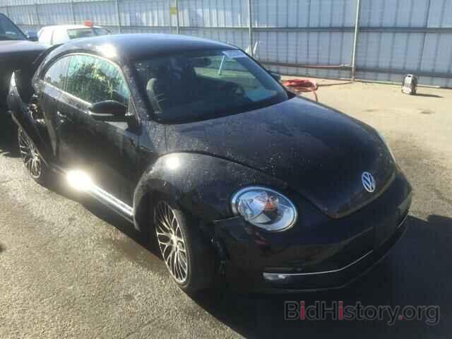 Photo 3VWVA7AT1CM627986 - VOLKSWAGEN BEETLE 2012