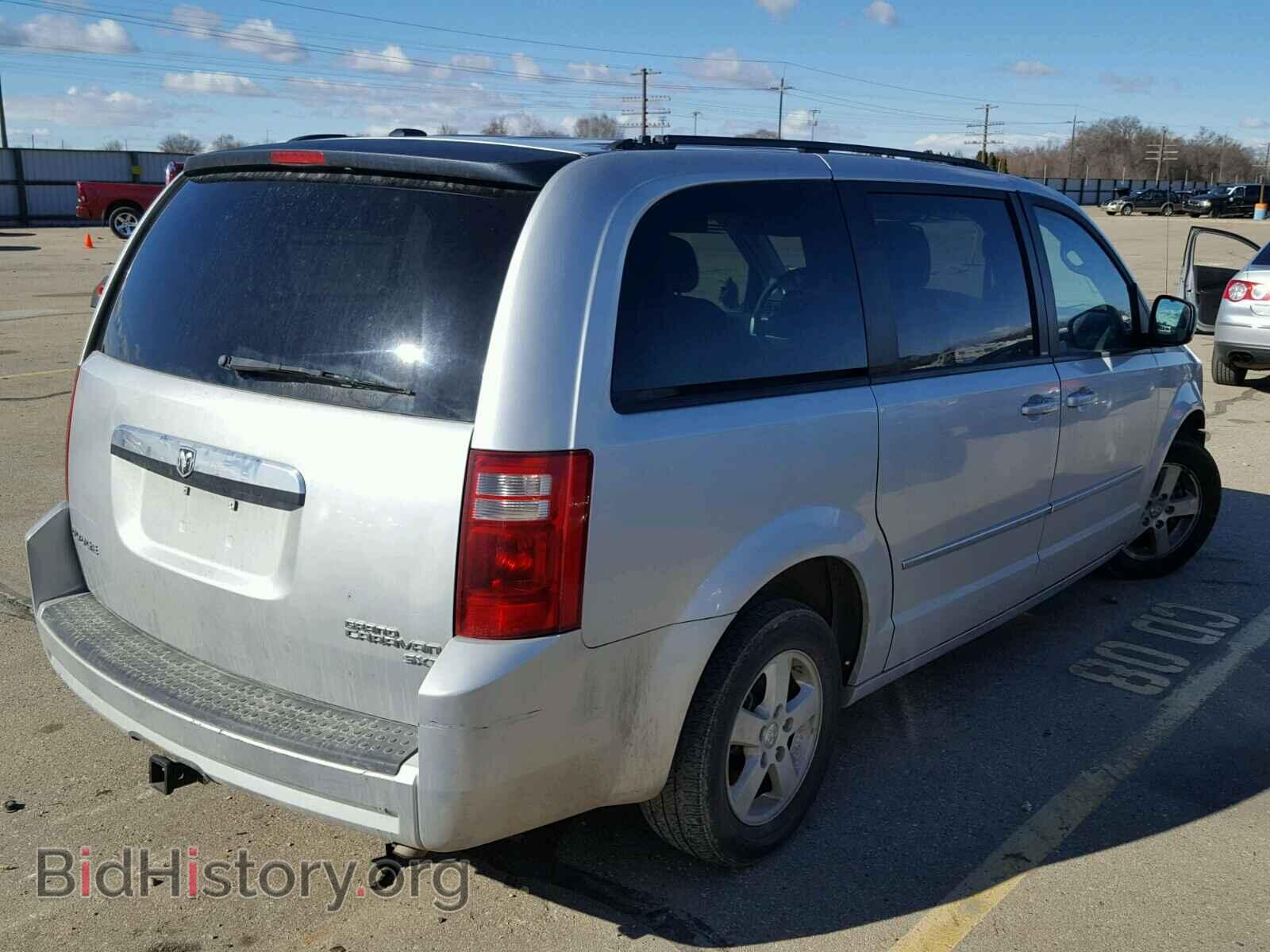 2010 DODGE CARAVAN - VIN: 2D4RN5D17AR323402 - Фото 4
