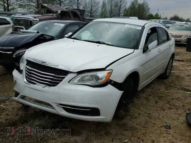 2011 CHRYSLER 200 - VIN: 1C3BC1FGXBN553548 - Фото 2