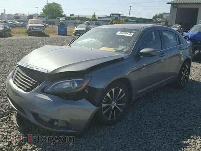2012 CHRYSLER 200 - VIN: 1C3CCBHG1CN329447 - Фото 2