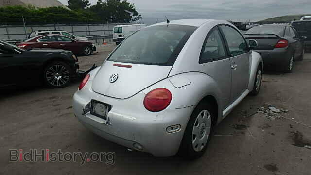 2000 VOLKSWAGEN BEETLE - VIN: 3VWBC21C7YM484744 - Фото 4