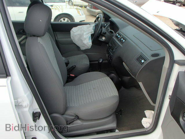 2007 FORD FOCUS - VIN: 1FAFP34N47W111404 - Фото 5