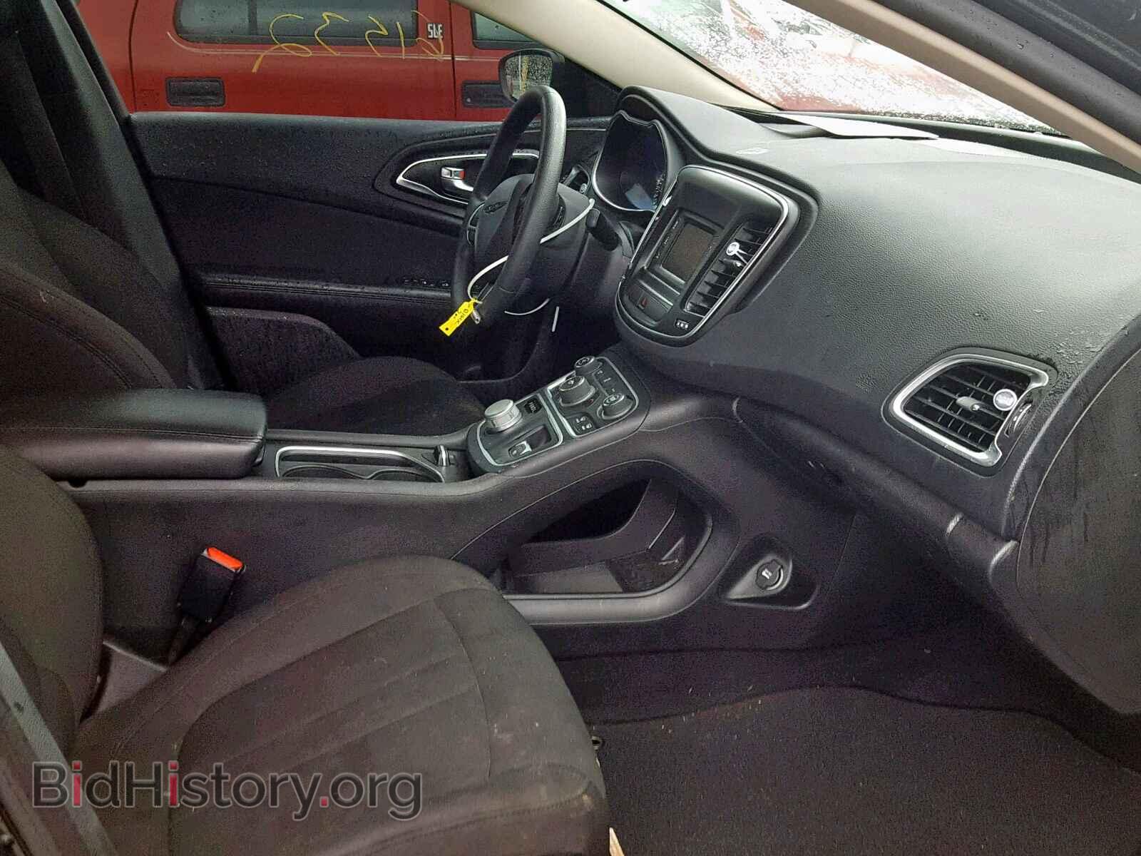 2016 CHRYSLER 200 - VIN: 1C3CCCAB1GN132630 - Photo 5