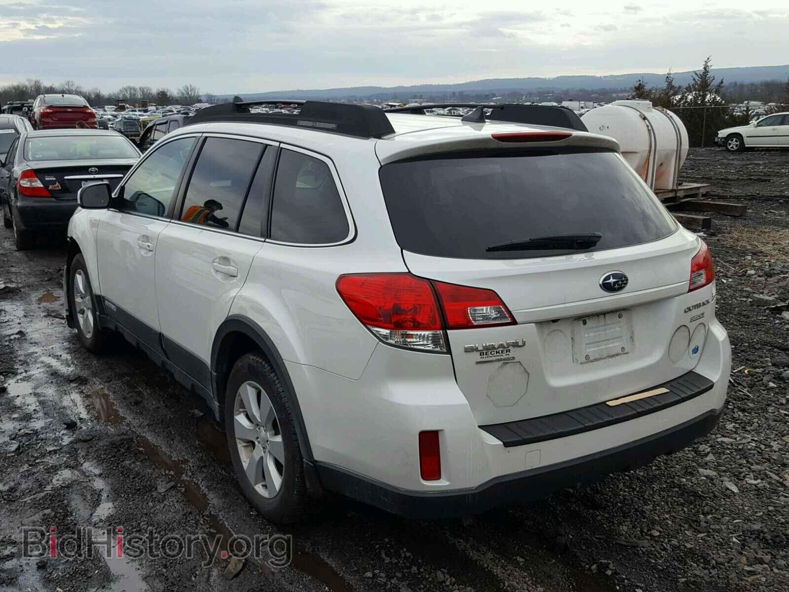 2011 SUBARU OUTBACK - VIN: 4S4BRBKC2B3415125 - Фото 3