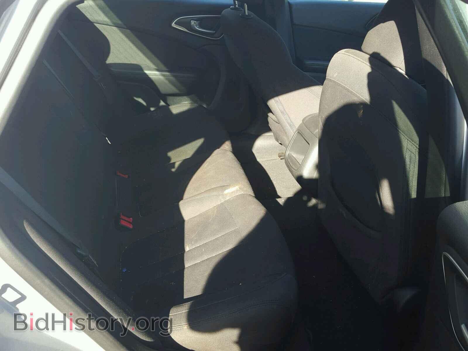 2015 CHRYSLER 200 - VIN: 1C3CCCAB6FN689810 - Фото 6