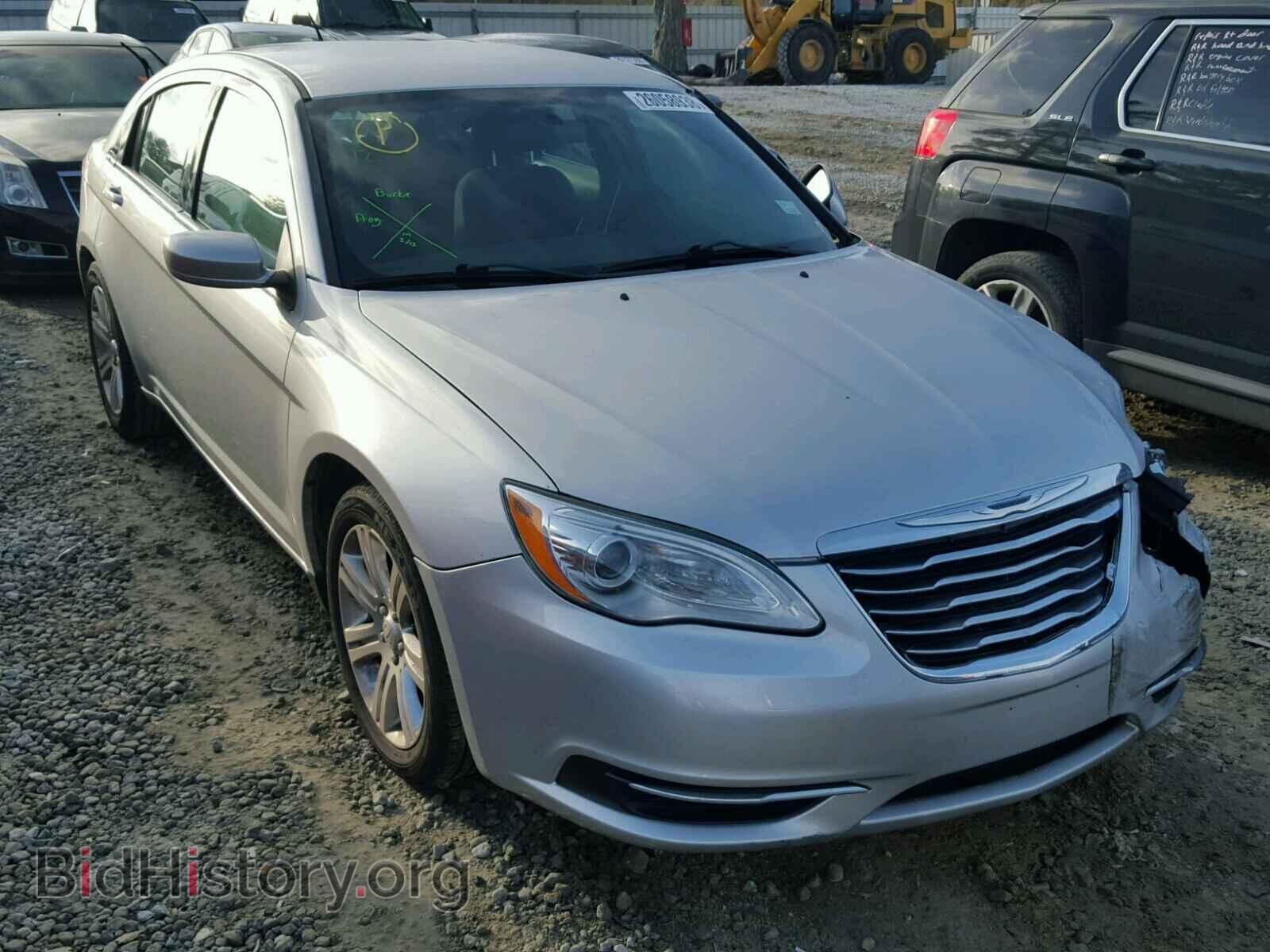 Фотография 1C3CCBAB2CN318276 - CHRYSLER 200 2012