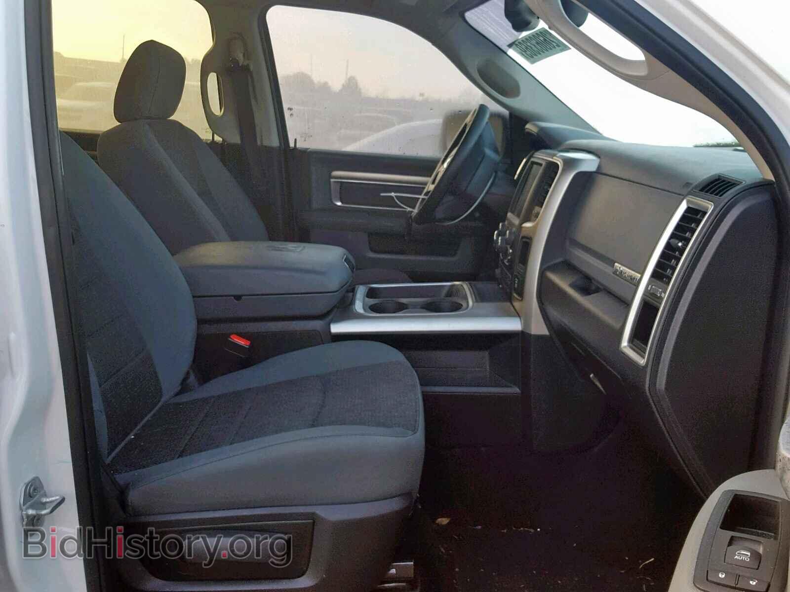 2017 RAM 1500 SLT - VIN: 3C6RR7LT3HG594027 - Фото 5