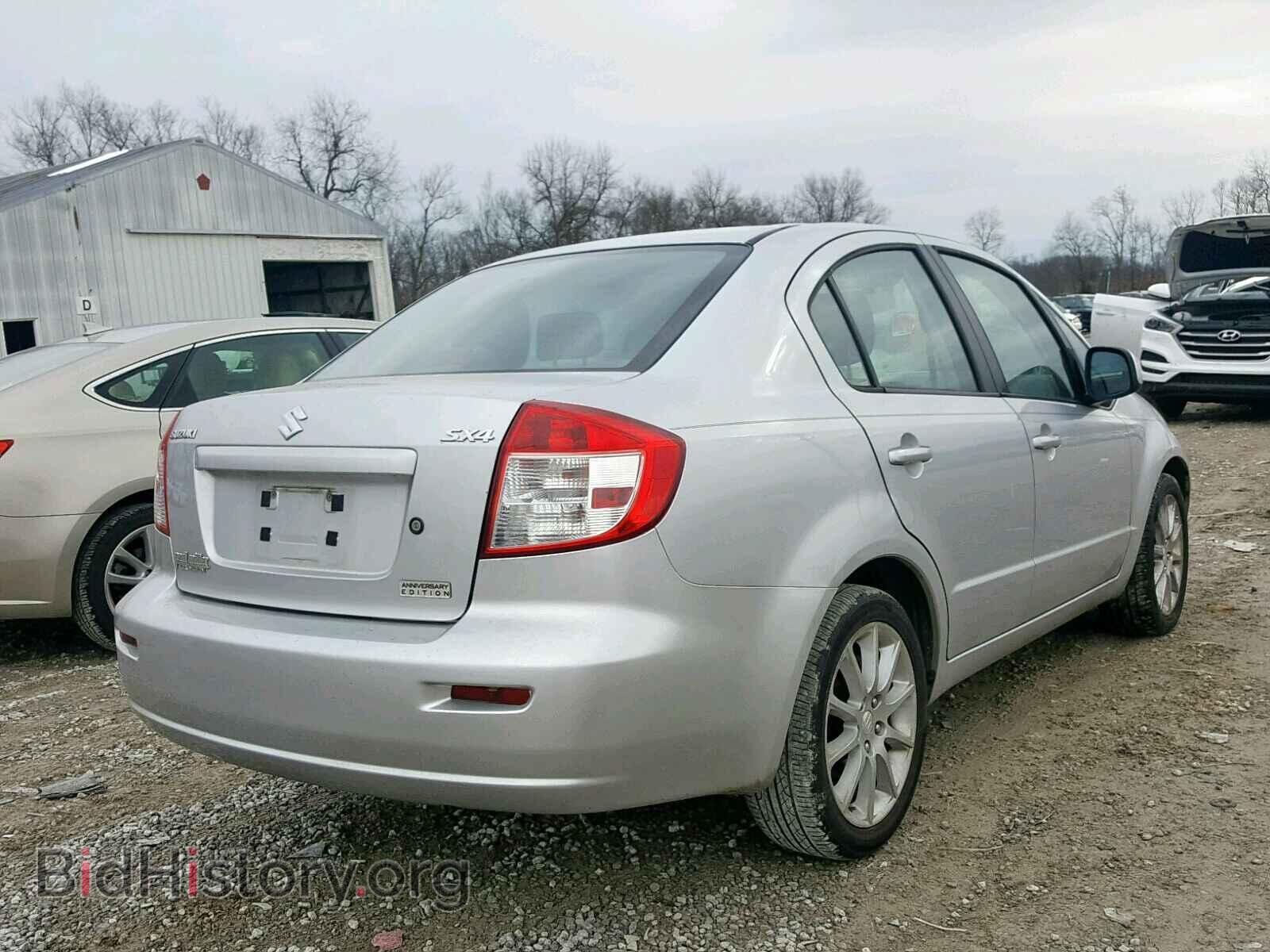 2011 SUZUKI SX4 - VIN: JS2YC5A26B6303720 - Фото 4