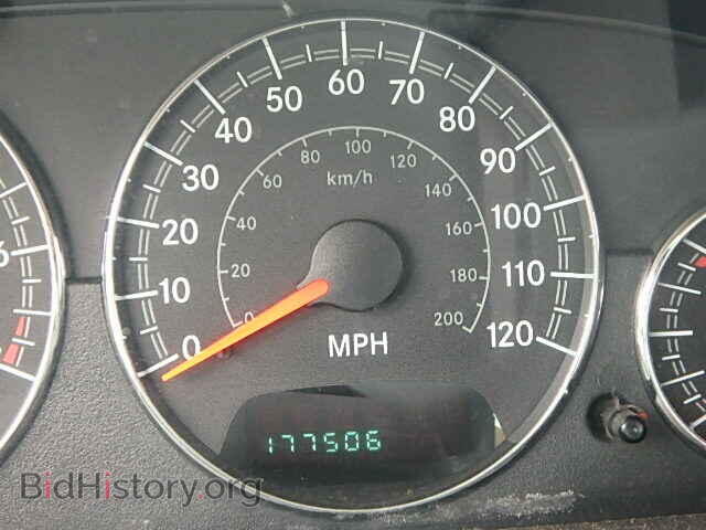 2004 CHRYSLER SEBRING - VIN: 1C3EL46X84N220041 - Фото 8