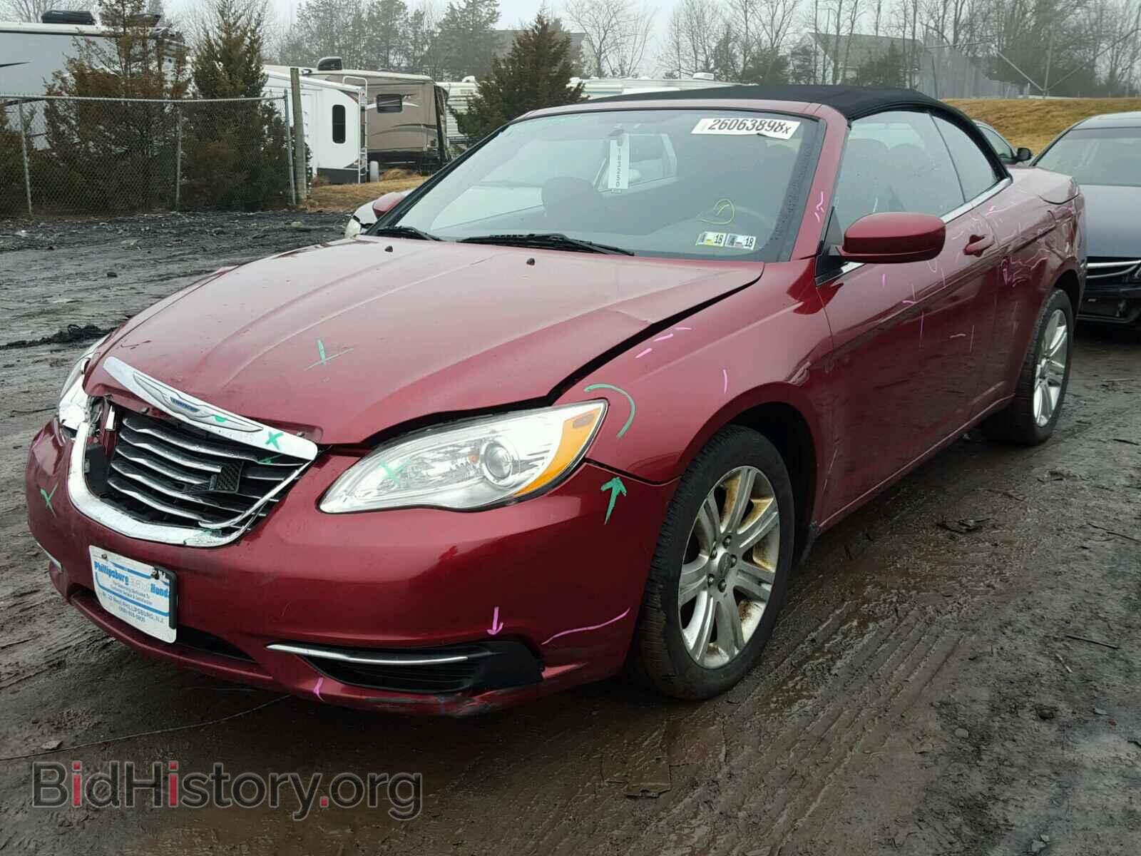 2012 CHRYSLER 200 - VIN: 1C3BCBEGXCN233591 - Фото 2
