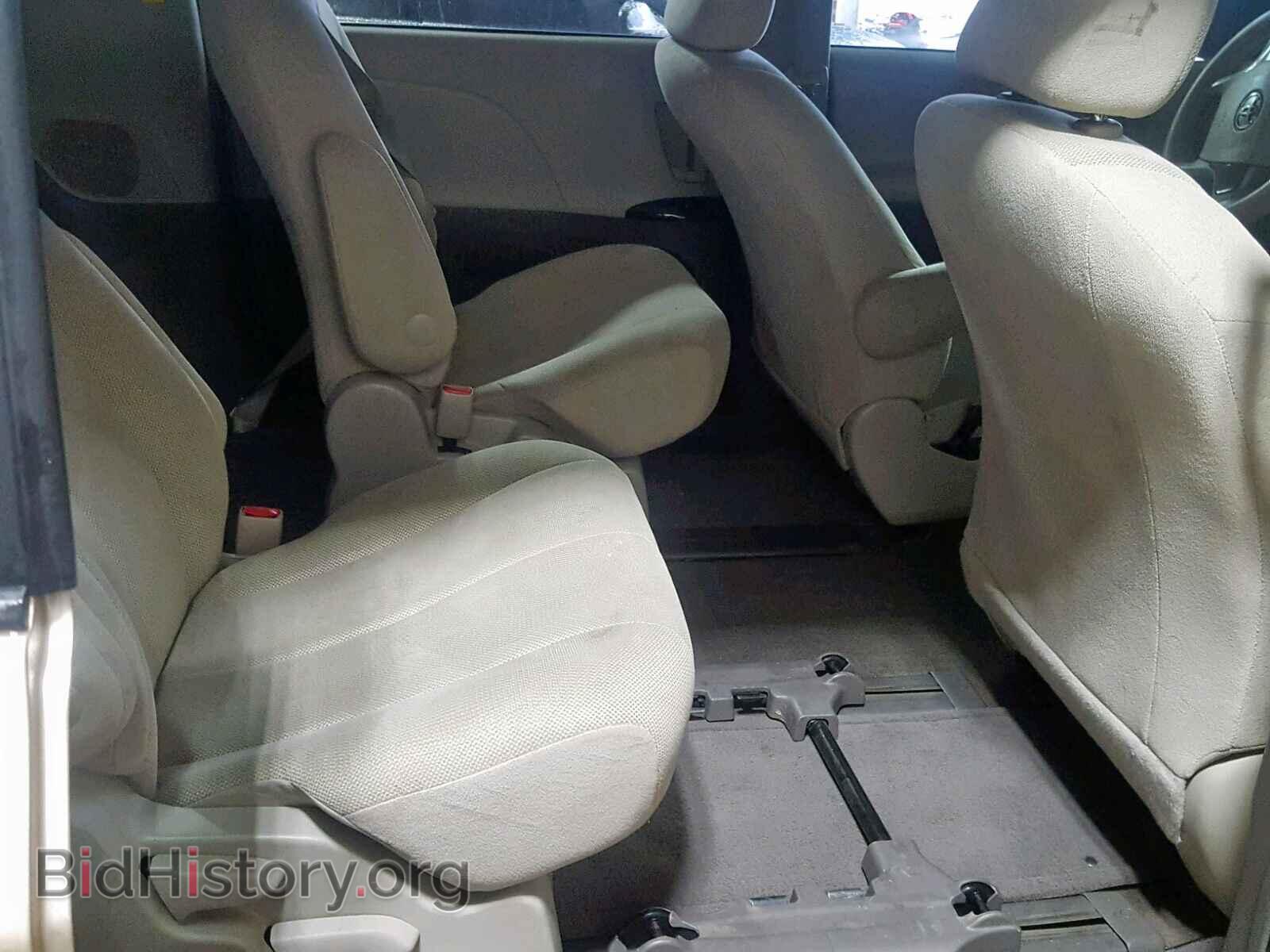 2012 TOYOTA SIENNA BAS - VIN: 5TDKA3DC1CS011182 - Фото 6