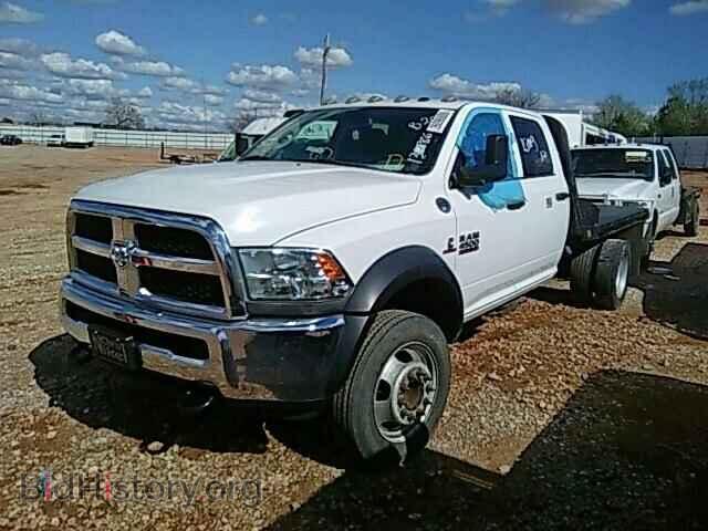 2014 RAM 4500 - VIN: 3C7WRLEL5EG327651 - Photo 2