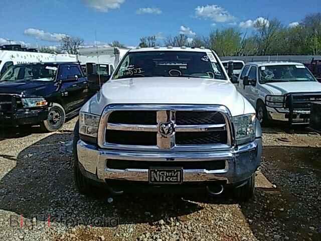 2014 RAM 4500 - VIN: 3C7WRLEL5EG327651 - Photo 9