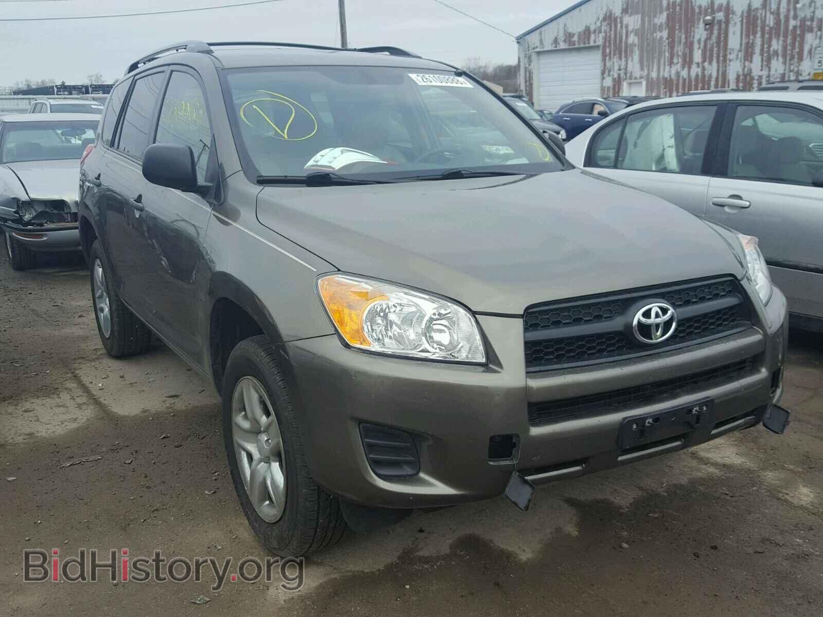 Photo 2T3BF4DV9BW109821 - TOYOTA RAV4 2011