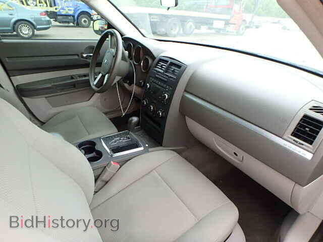 2008 DODGE MAGNUM - VIN: 2D4FV47T98H153389 - Фото 5