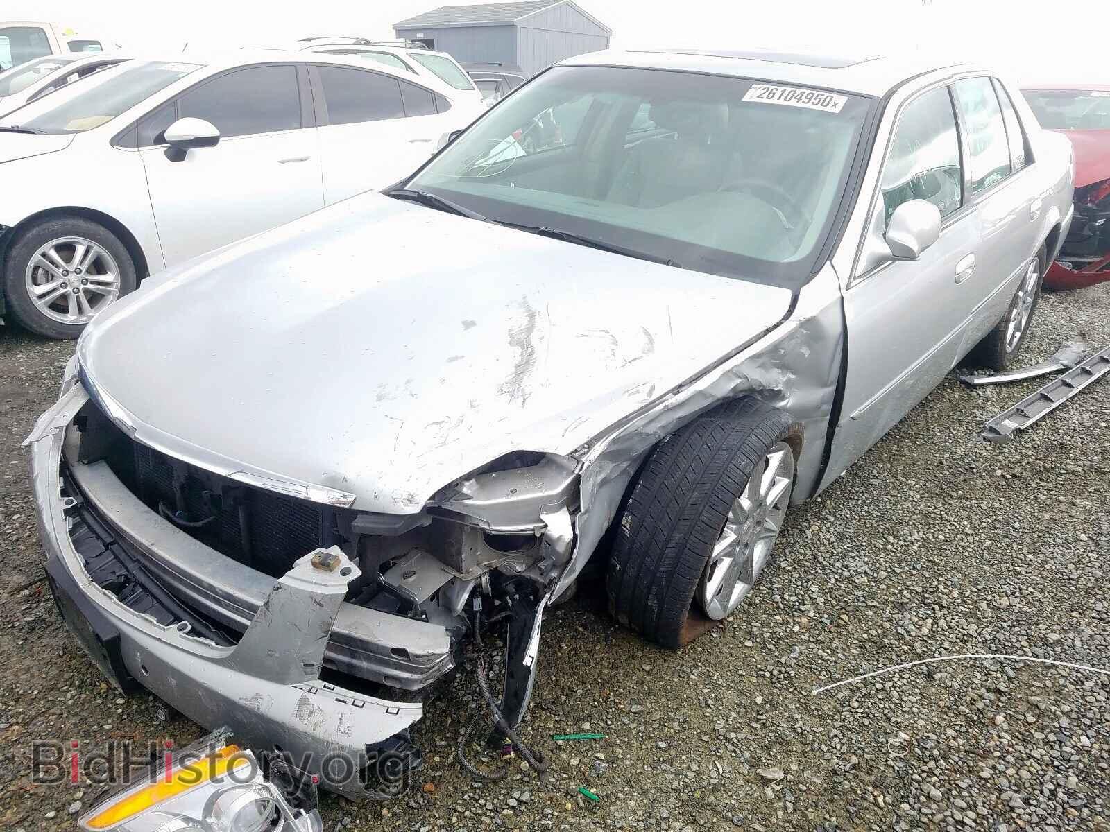 2011 CADILLAC DTS - VIN: 1G6KD5E67BU149138 - Фото 2
