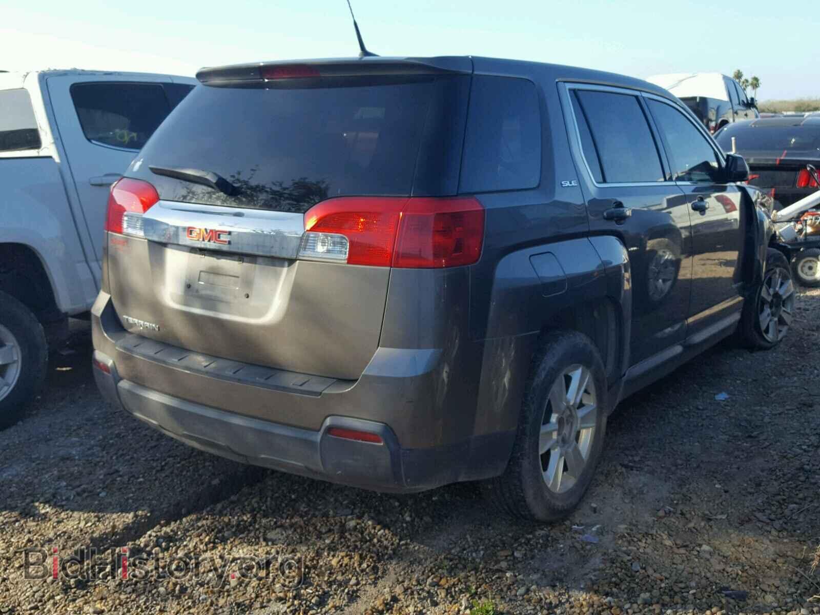 2010 GMC TERRAIN - VIN: 2CTALBEW0A6266507 - Фото 4