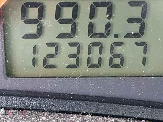 2007 FORD FOCUS - VIN: 1FAHP34N37W256197 - Фото 8