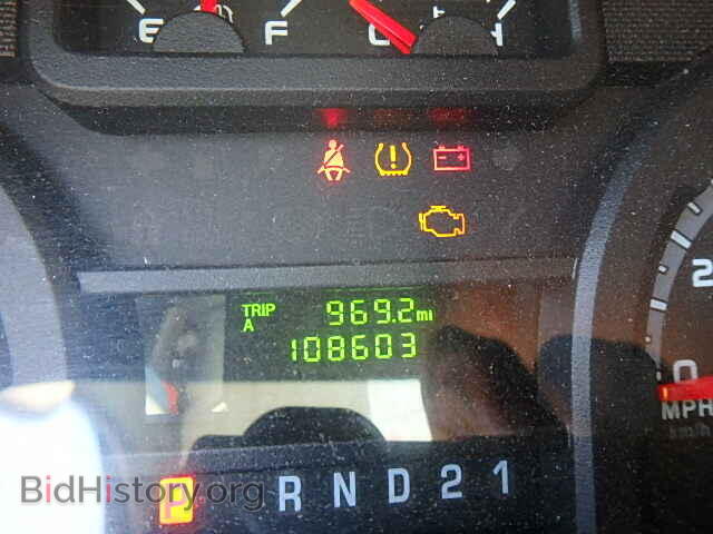 2011 FORD ECONOLINE - VIN: 1FTSS3EL0BDA93833 - Photo 8