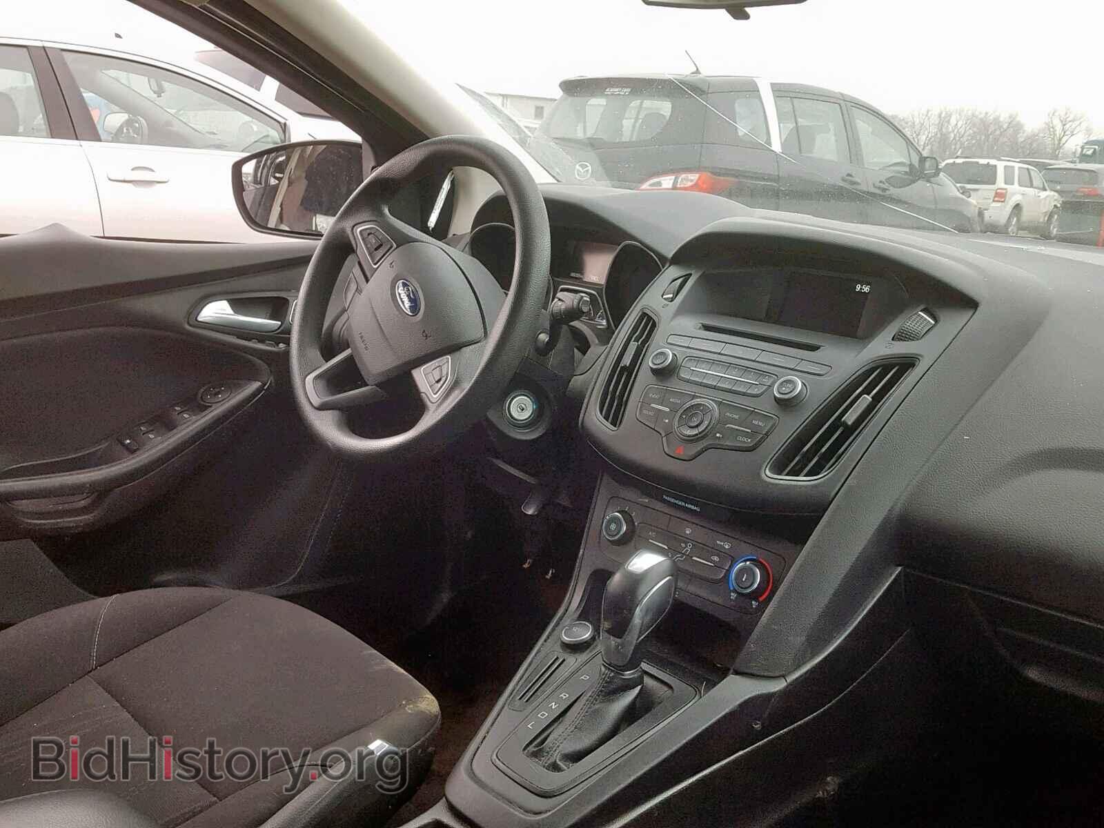 2016 FORD FOCUS SE - VIN: 1FADP3K21GL297355 - Фото 9
