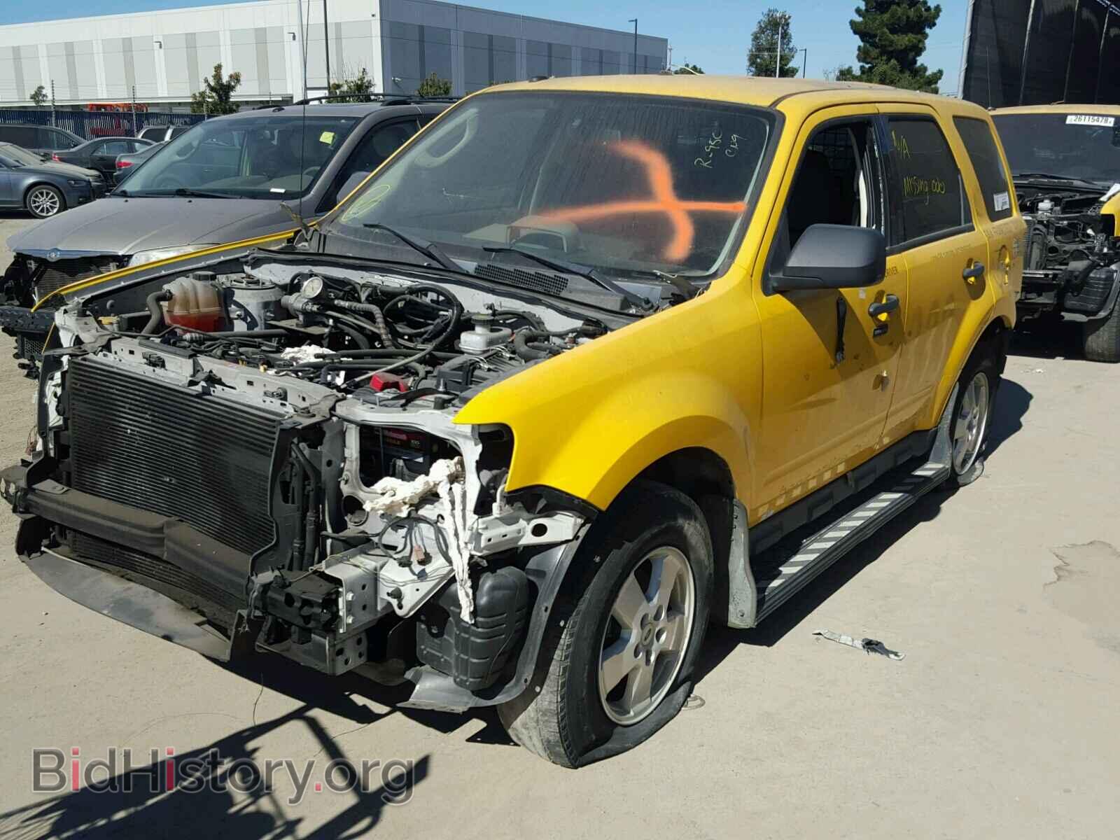 2012 FORD ESCAPE - VIN: 1FMCU0D76CKC18991 - Photo 2