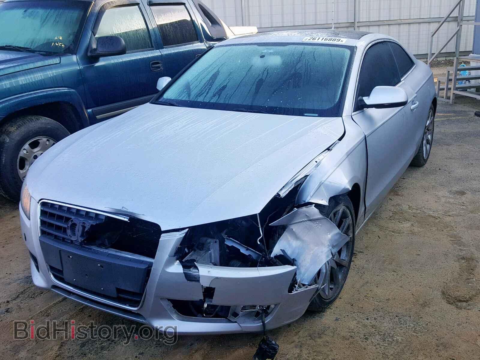 2010 AUDI A5 PREMIUM - VIN: WAUCFAFR2AA021996 - Photo 2
