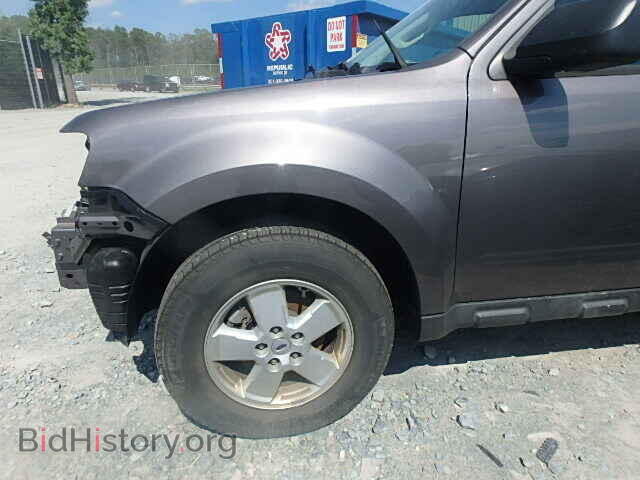 2011 FORD ESCAPE - VIN: 1FMCU0C72BKB70793 - Фото 9