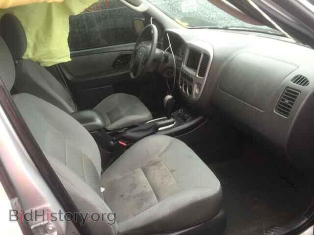 2007 FORD ESCAPE - VIN: 1FMCU49H17KA60302 - Фото 5