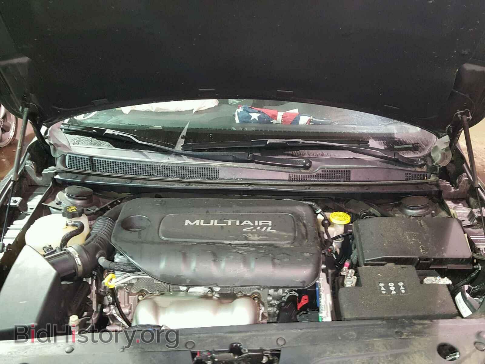 2015 CHRYSLER 200 - VIN: 1C3CCCABXFN721495 - Photo 7