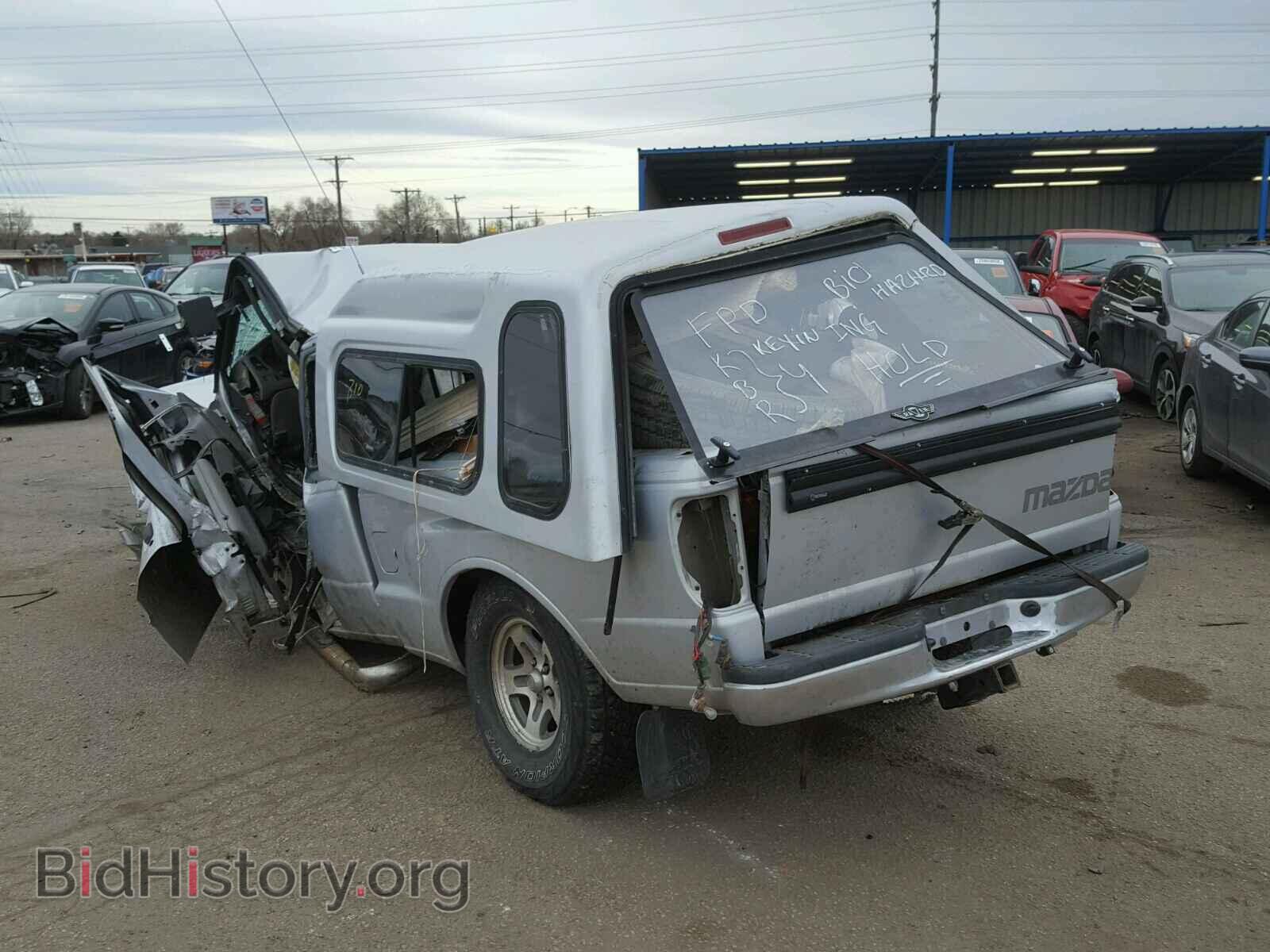 2002 MAZDA B2300 - VIN: 4F4YR16D52TM26672 - Фото 3