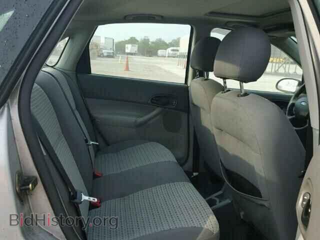 2005 FORD FOCUS - VIN: 1FAFP34N85W204147 - Фото 6