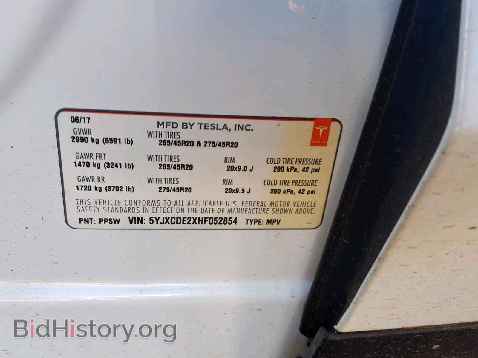 2017 TESLA MODEL X - VIN: 5YJXCDE2XHF052854 - Фото 10