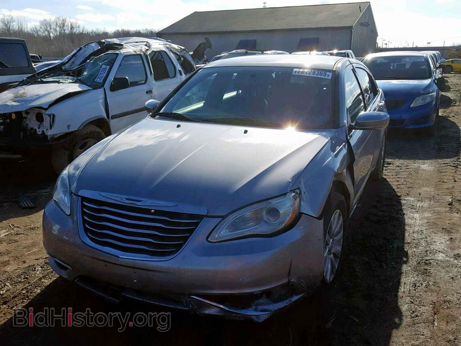 2013 CHRYSLER 200 - VIN: 1C3CCBCG1DN655404 - Photo 2
