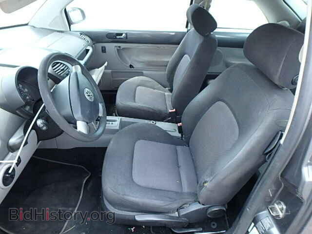2003 VOLKSWAGEN BEETLE - VIN: 3VWBK21C93M405621 - Фото 5