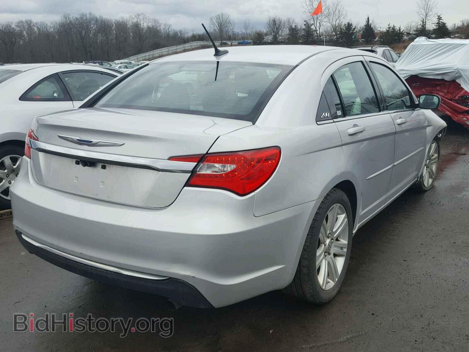 2012 CHRYSLER 200 - VIN: 1C3CCBAB4CN318120 - Фото 4