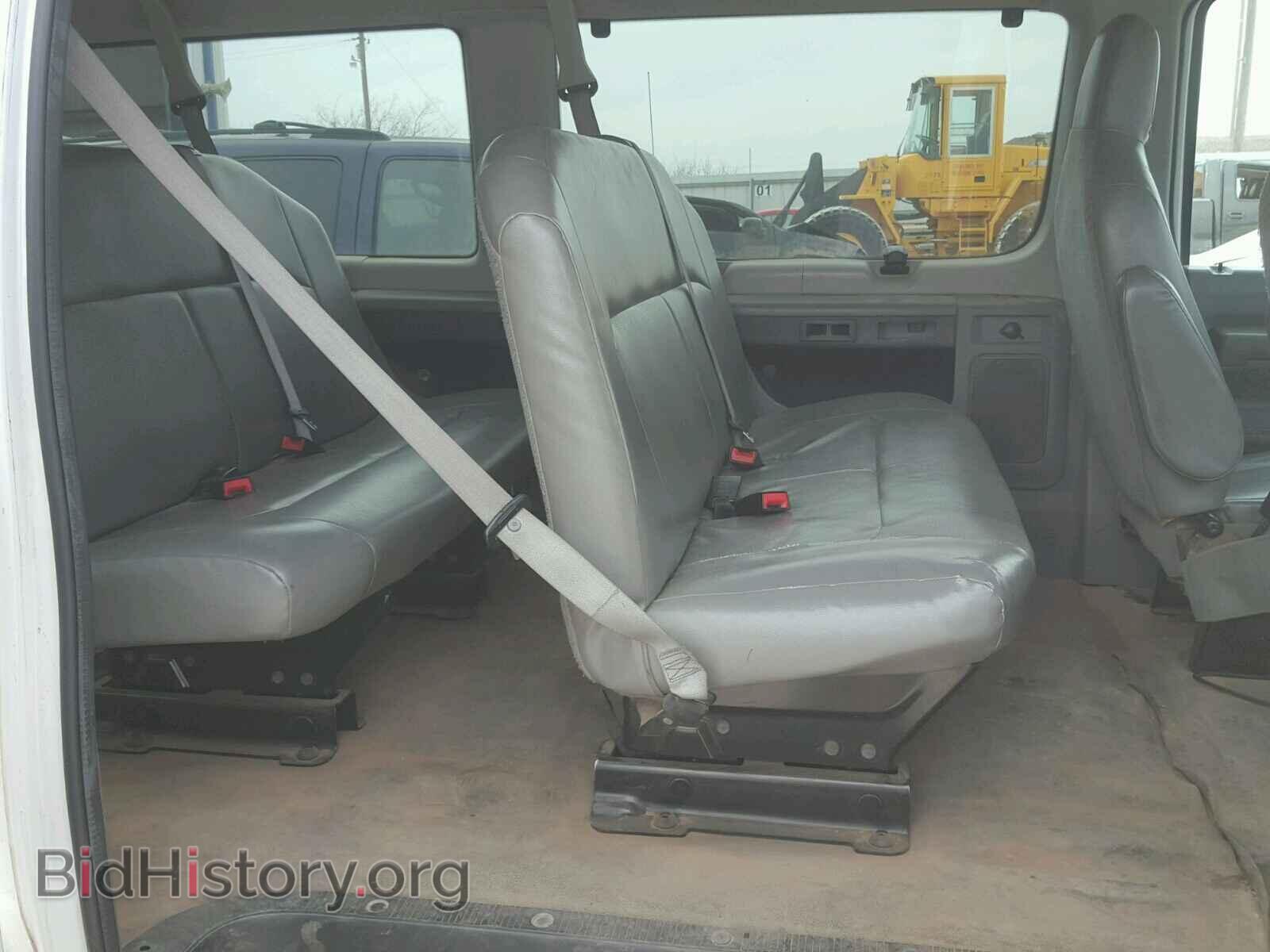 2011 FORD ECONOLINE - VIN: 1FBNE3BL9BDA64411 - Photo 6