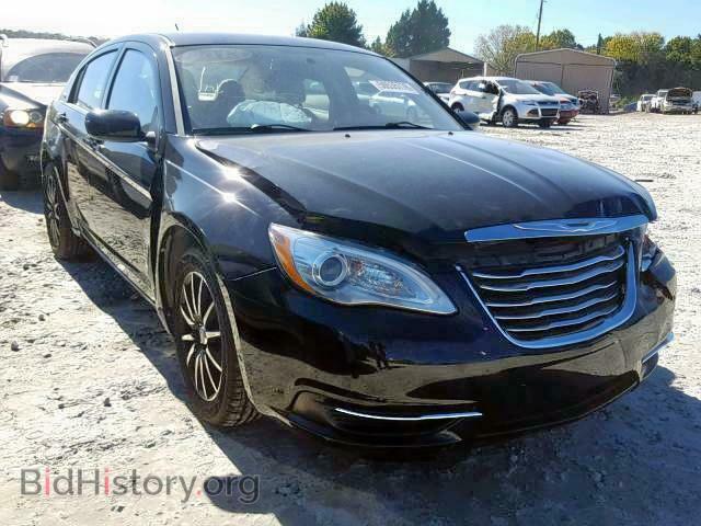 Photo  - CHRYSLER 200 2013
