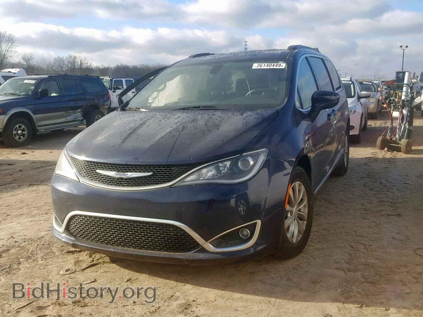 2017 CHRYSLER PACIFICA T - VIN: 2C4RC1BG3HR667905 - Photo 2