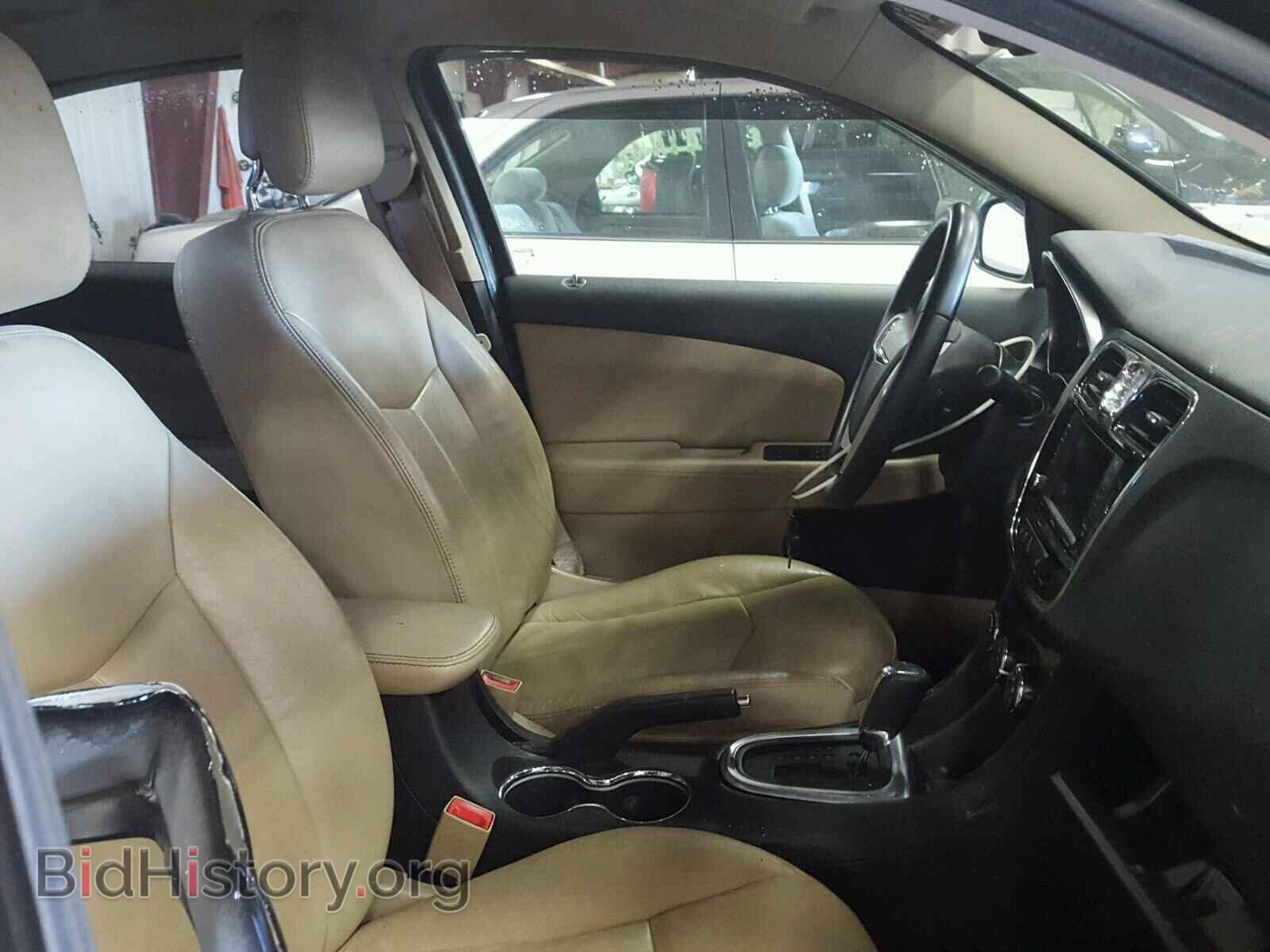 2012 CHRYSLER 200 - VIN: 1C3CCBCB0CN241548 - Фото 5
