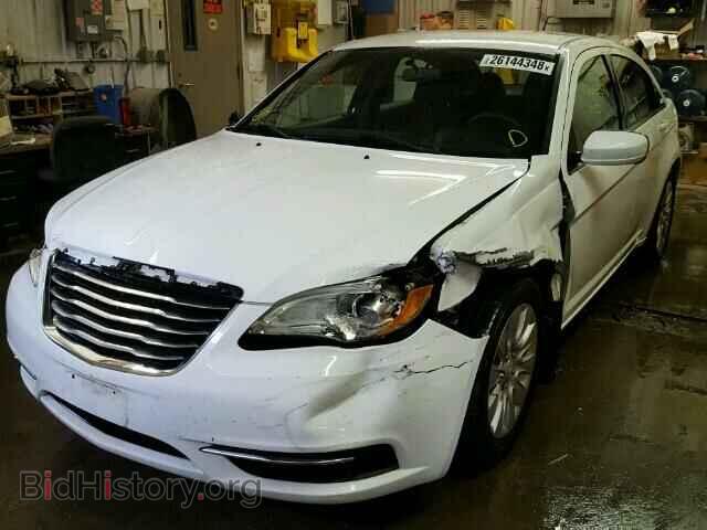 2012 CHRYSLER 200 - VIN: 1C3CCBAB1CN164790 - Фото 2