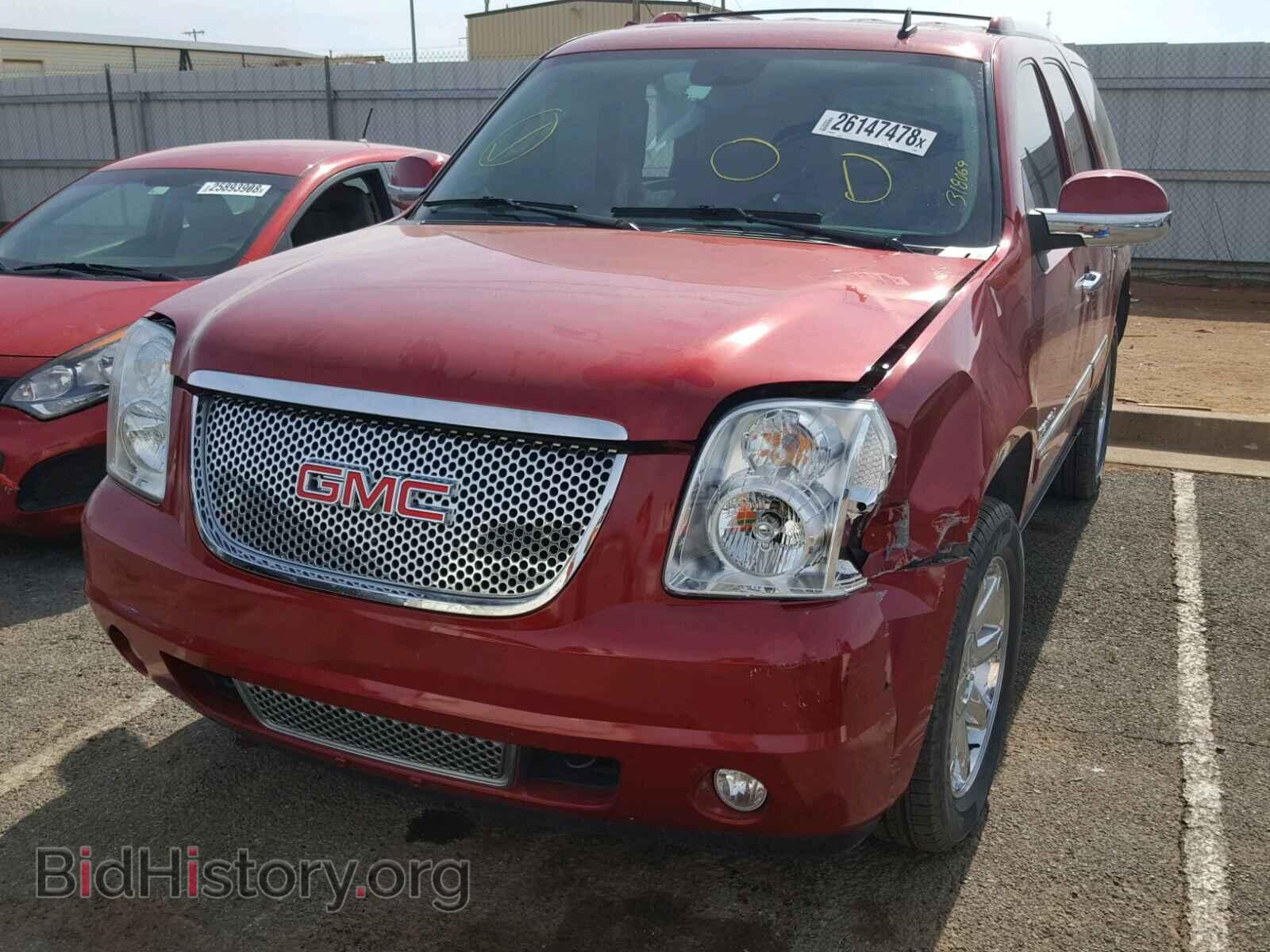 2013 GMC YUKON - VIN: 1GKS2EEF9DR318069 - Фото 2