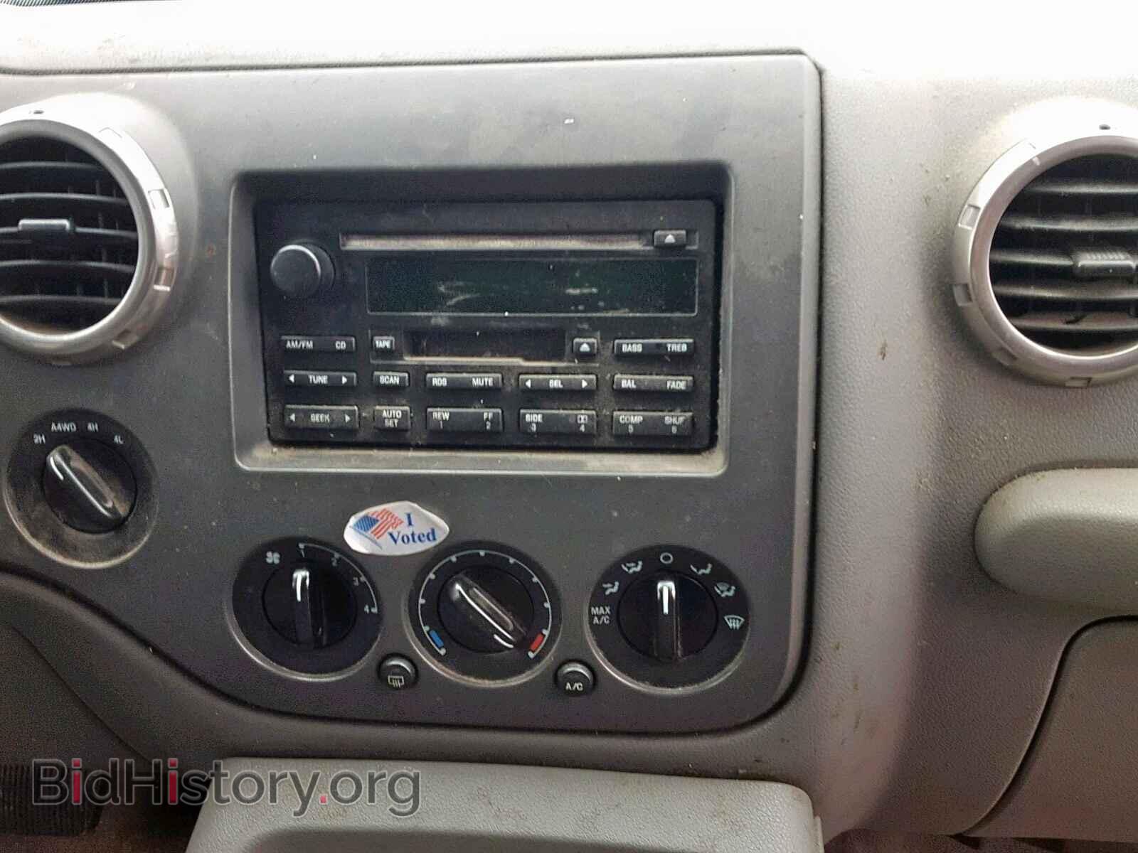 2004 FORD EXPEDITION - VIN: 1FMPU16L14LA43918 - Фото 9