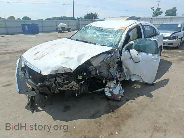2013 CHRYSLER 200 - VIN: 1C3CCBBB5DN600010 - Фото 2