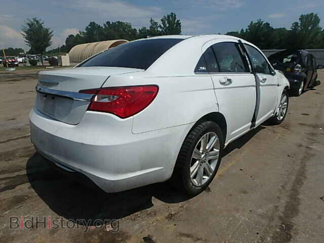 2013 CHRYSLER 200 - VIN: 1C3CCBBB5DN600010 - Фото 4