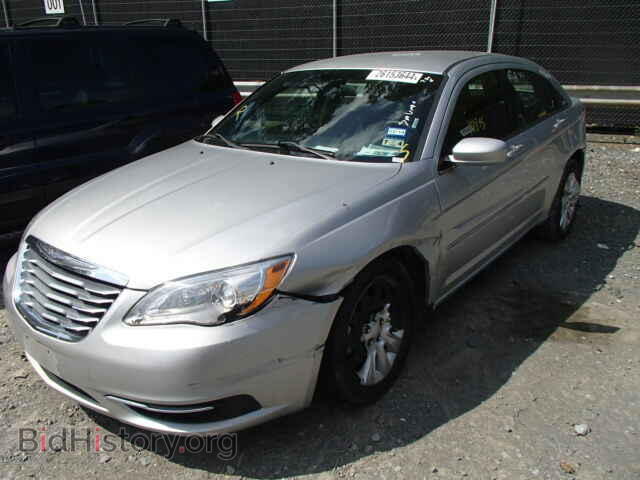 2012 CHRYSLER 200 - VIN: 1C3CCBAB8CN222393 - Фото 2